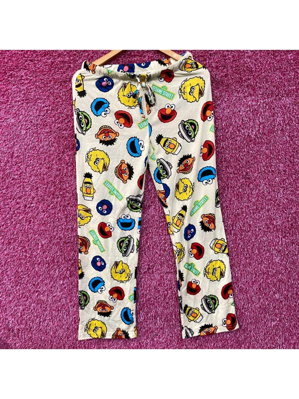 Sesame Street Character-Print Lounge Pajama Pants Small